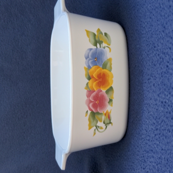 Vintage Corningware Summer Blush 1.5 Liter Casserole Dish - Picture 3 of 9